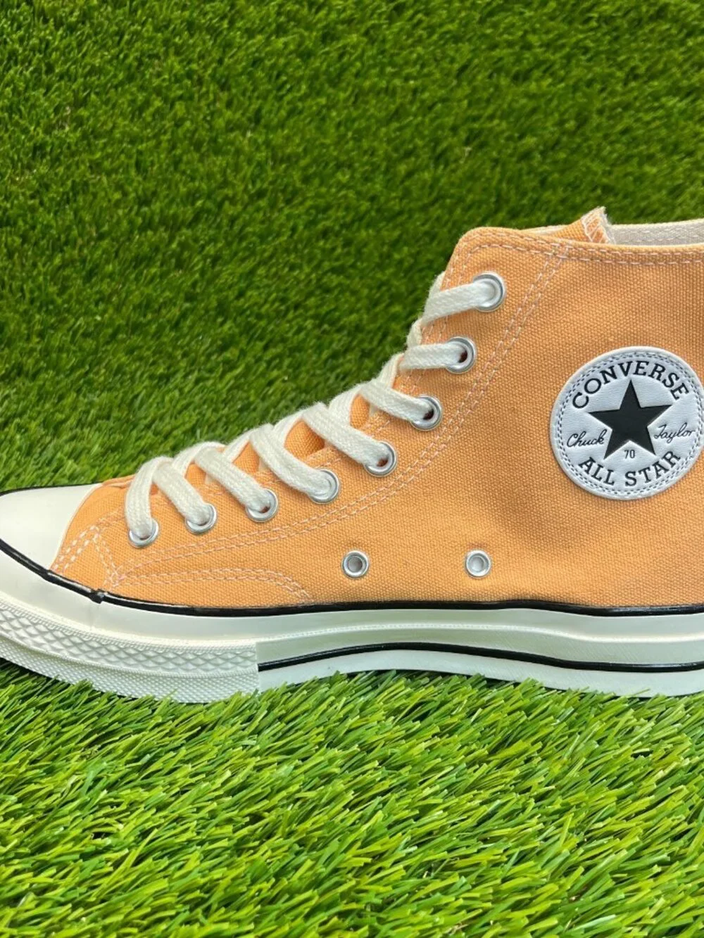 Converse Chuck 70 Vintage High Womens Size 9 Orange Casual Shoes Sneakers - Picture 2 of 10